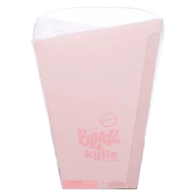 Bratz X Kylie Jenner Day Fashion Doll With Accessories And Poster 5 Bratz X Kylie Jenner Day Fashion Doll With Accessories And Poster - Image 5