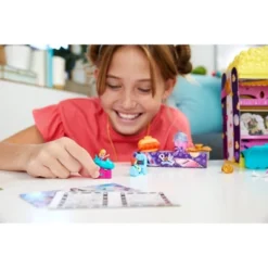 Polly Pocket Un-Box-It Popcorn Box Playset